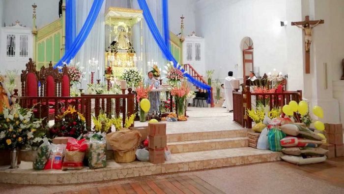 Primera Misa de Novena en honor a la Santísima Virgen de la Candelaría ...