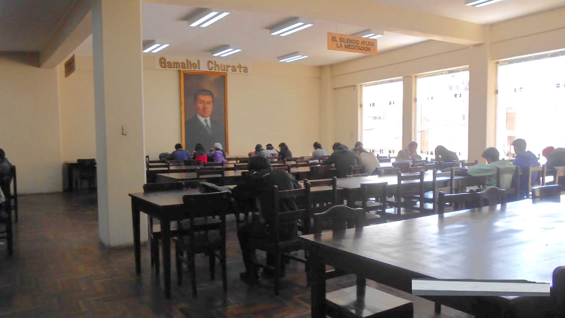 Biblioteca Municipal Gamaliel Churata