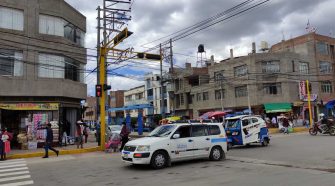 Semáforos en Puno