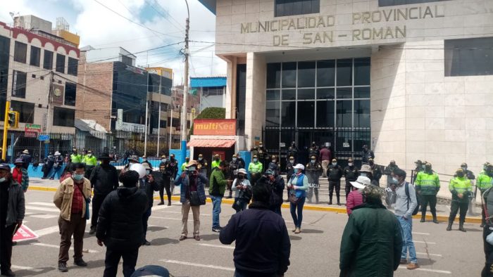 Dirigentes de Juliaca, dan tregua hasta el 24 de octubre para ...