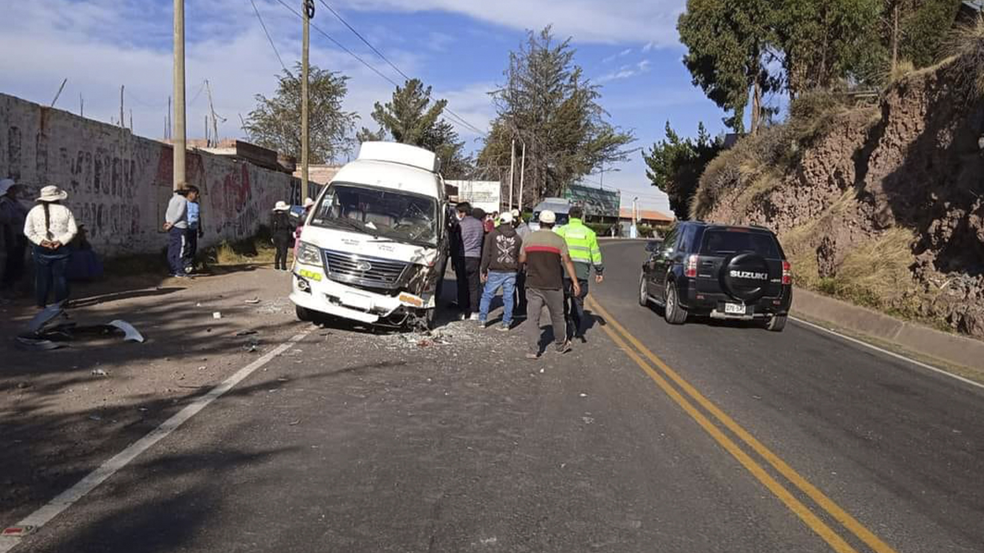 Accidente de tránsito en la vía Puno- Ácora