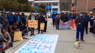 Pobladores de la comunidad de Kana protestaron en contra de alcalde de Ayapata
