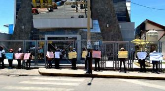 Protesta de docentes contratados de la UNA-Puno