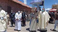 Obispo de la Diócesis de Puno, monseñor Jorge Carrión Pavlich