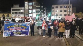 Protesta de trabajadores de la Red de Salud San Román