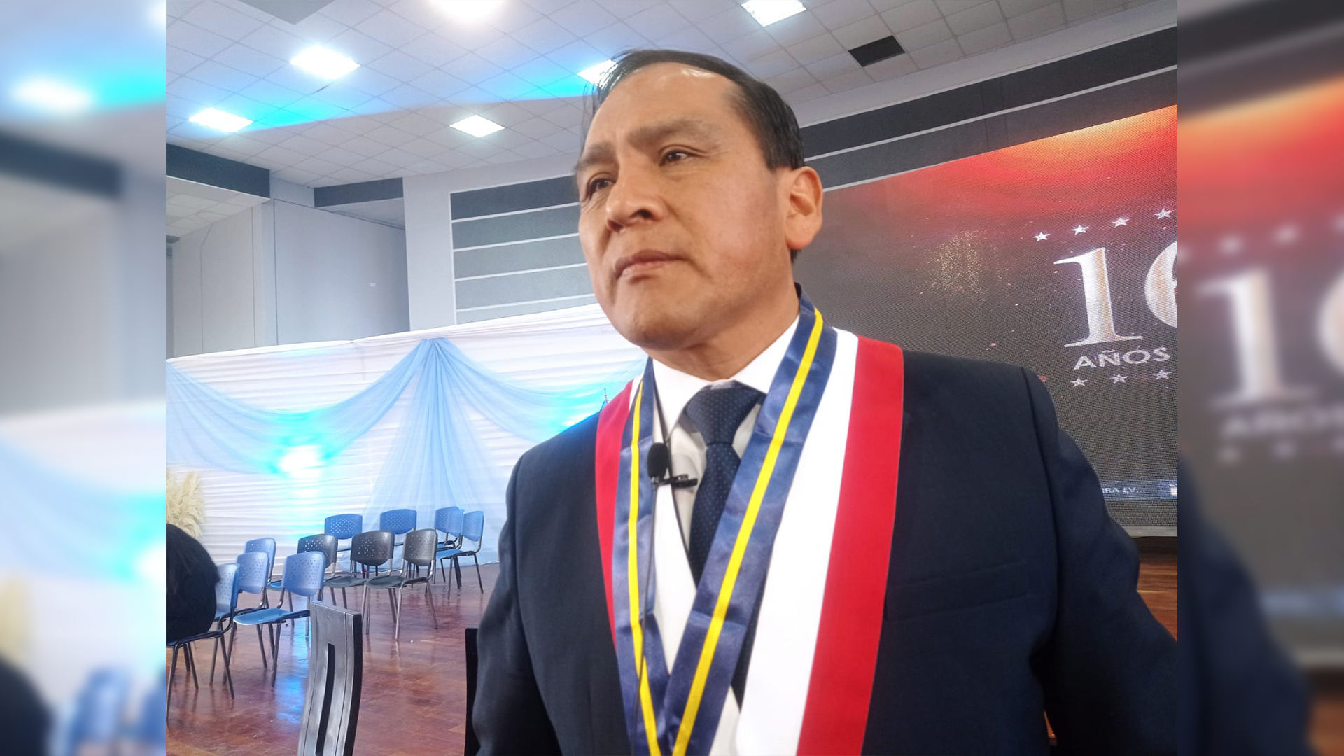 Flavio Cruz - Congresista por la región Puno
