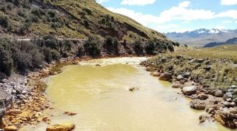 Contaminación en la cuenca Llallimayo