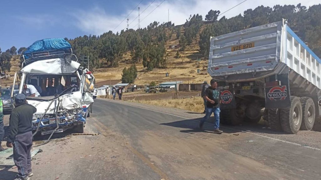 Accidente de tránsito en la carretera Puno – Chucuito dejó más de 10 ...