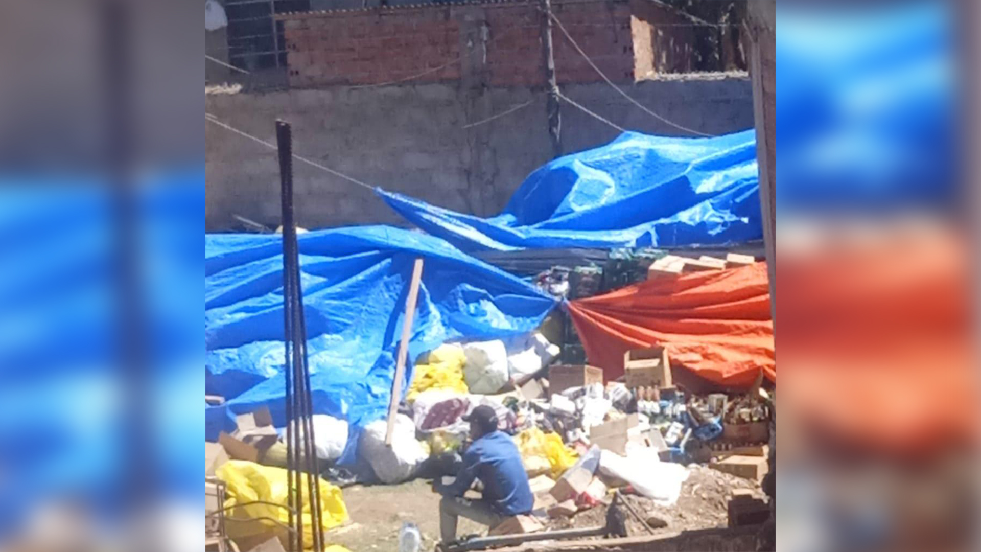Algunos vecinos de Alto Puno mostraron su preocupación por el traslado de algunos bienes