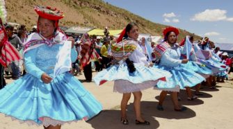 Aplazan la celebración de la festividad Virgen de la Candelaria en Ayaviri
