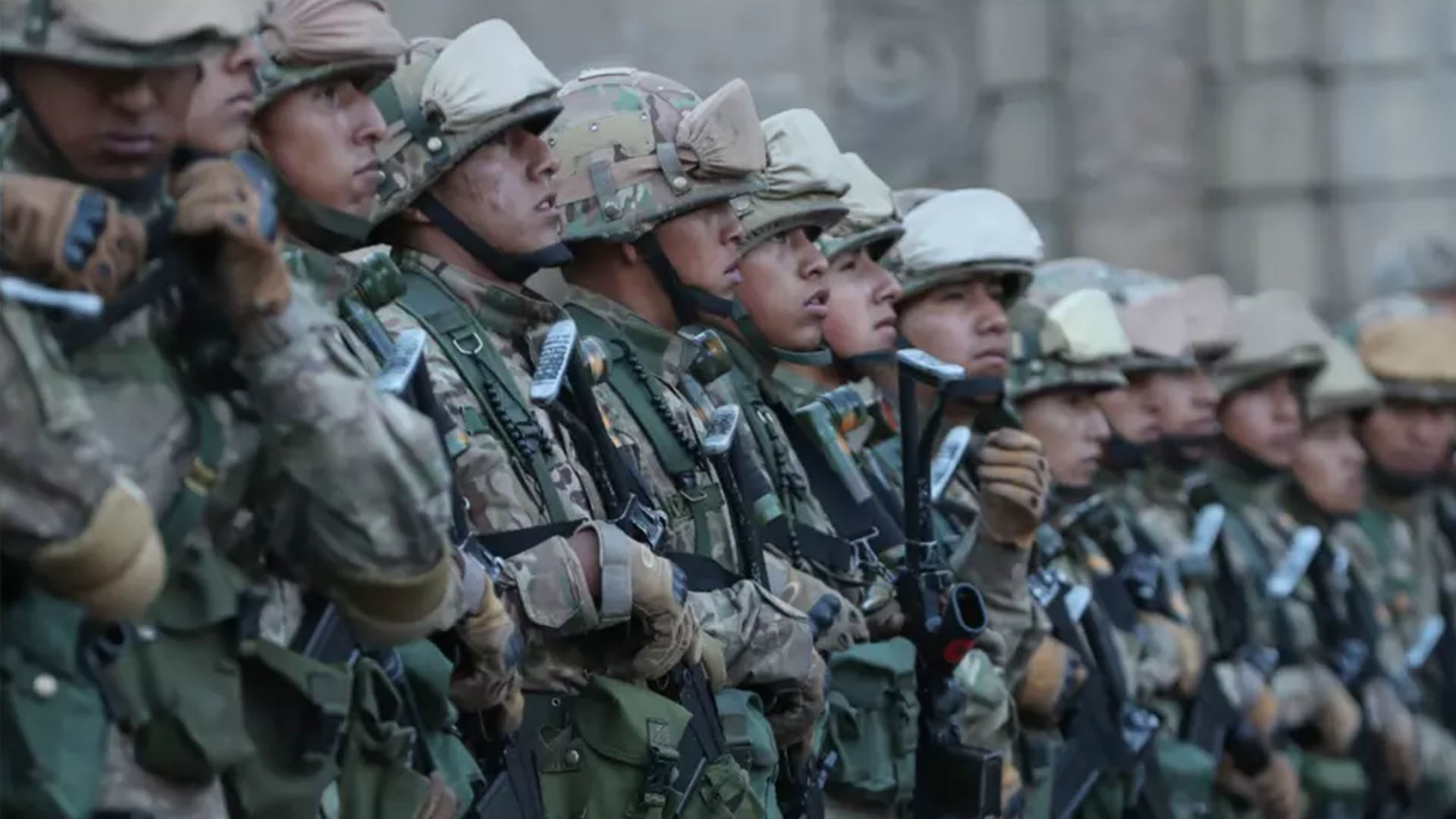 Gobierno boliviano militarizará 12 municipios