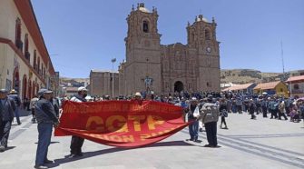 Docentes universitarios UNA-Puno