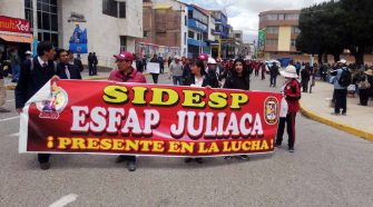 ESFA Juliaca se unió a la segunda marcha nacional