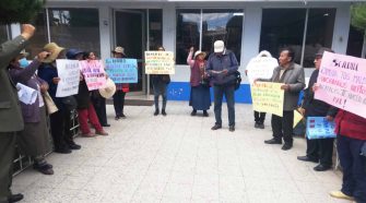 Vecinos de Santa María continúan con protestas