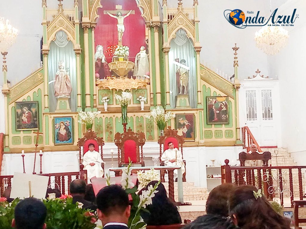 Fotos: Cuarta misa de novena en Honor a la Santísima Virgen de la ...