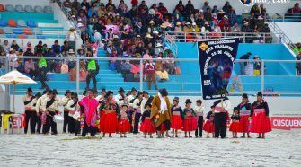 Conjunto Asociación arte folclorico Yapuchiris 24 de julio Huilacaya-Ácora