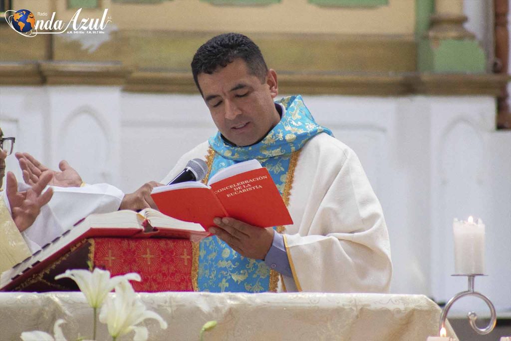 Fotos: Novena Misa de Novena en Honor a la Santísima Virgen de la ...
