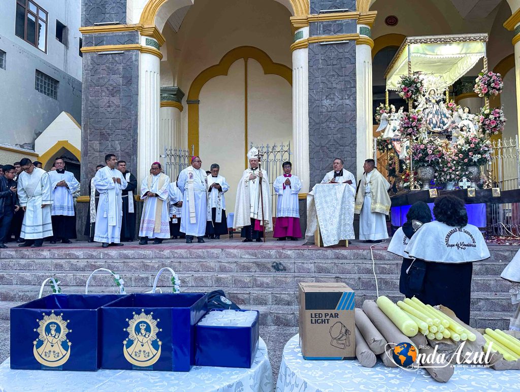 Fotos: solemne misa de víspera en honor a la Virgen de la Candelaria ...