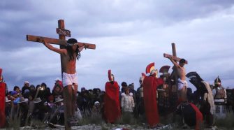 Vía Crucis en San Román