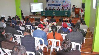Reunión de alcaldes de la región Puno