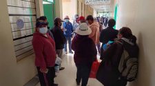 Pacientes protestaron en el hospital regional de Puno