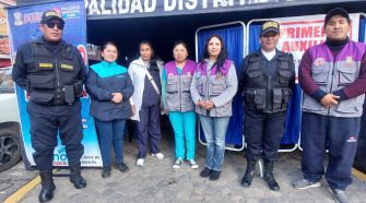 Policlínico Municipal en la feria Alasitas