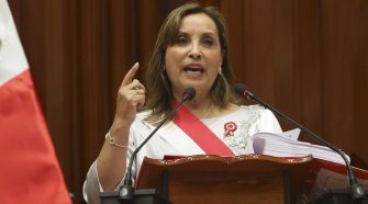 Dina Boluarte anunció la ejecución de proyectos para la región de Puno