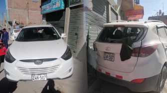 Auto se empotra con una vivienda en Lampa