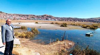 Descenso del Lago Titicaca