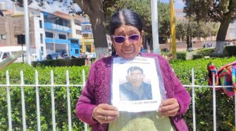 Madre de familia busca a su hijo