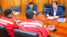 Reunión entre la municipalidad y bomberos