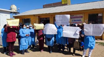 Trabajadores del puesto de salud Escuri