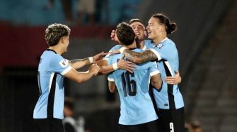 Uruguay gana a Colombia