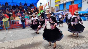 trajes originarios