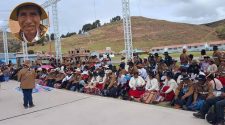 Rondas campesinas de toda la provincia de Azángaro