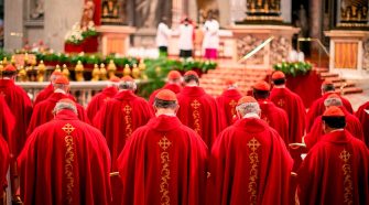 133 cardenales ya están en Roma