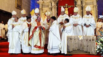 25 años de episcopado de monseñor Jorge Pedro Carrión Pavlich