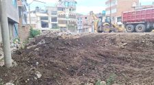 Denuncian destrucción de losa deportiva