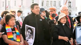 Familiares de victimas