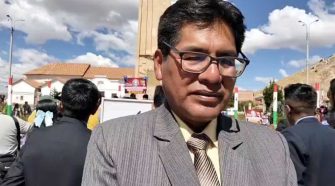 Director Bailón Leónidas Tito Ccuno