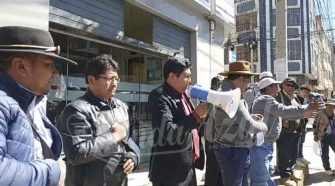 Pobladores de la cuenca Llallimayo