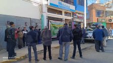 Trabajadores administrativos del Hospital III