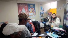 Trabajadores de limpieza denuncian falta de pago