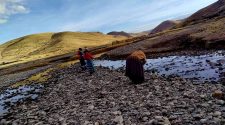 Grave derrame de petróleo en río Loripongo