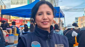 directora del Policlínico Municipal de Puno