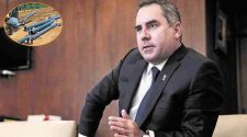 Exministro de Energía y Minas