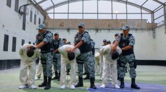 Evalúan supervisar llamadas de los reos