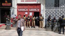 Representantes de “Salvemos la UANCV”