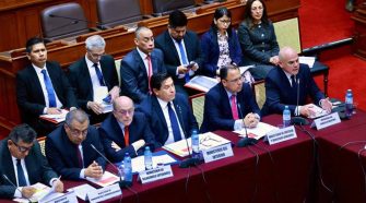 Comisión de Constitución de Parlamento