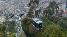 Teleférico del Cerro Monserrate en Bogotá (Colombia)